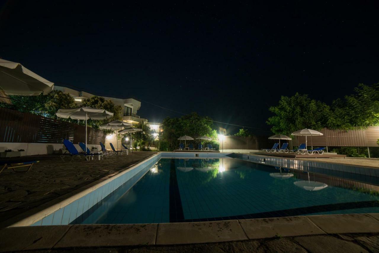 Hotel Alkionis Мораитика Екстериор снимка
