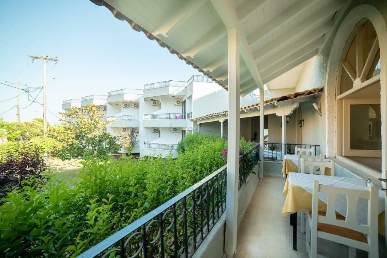 Hotel Alkionis Мораитика Екстериор снимка